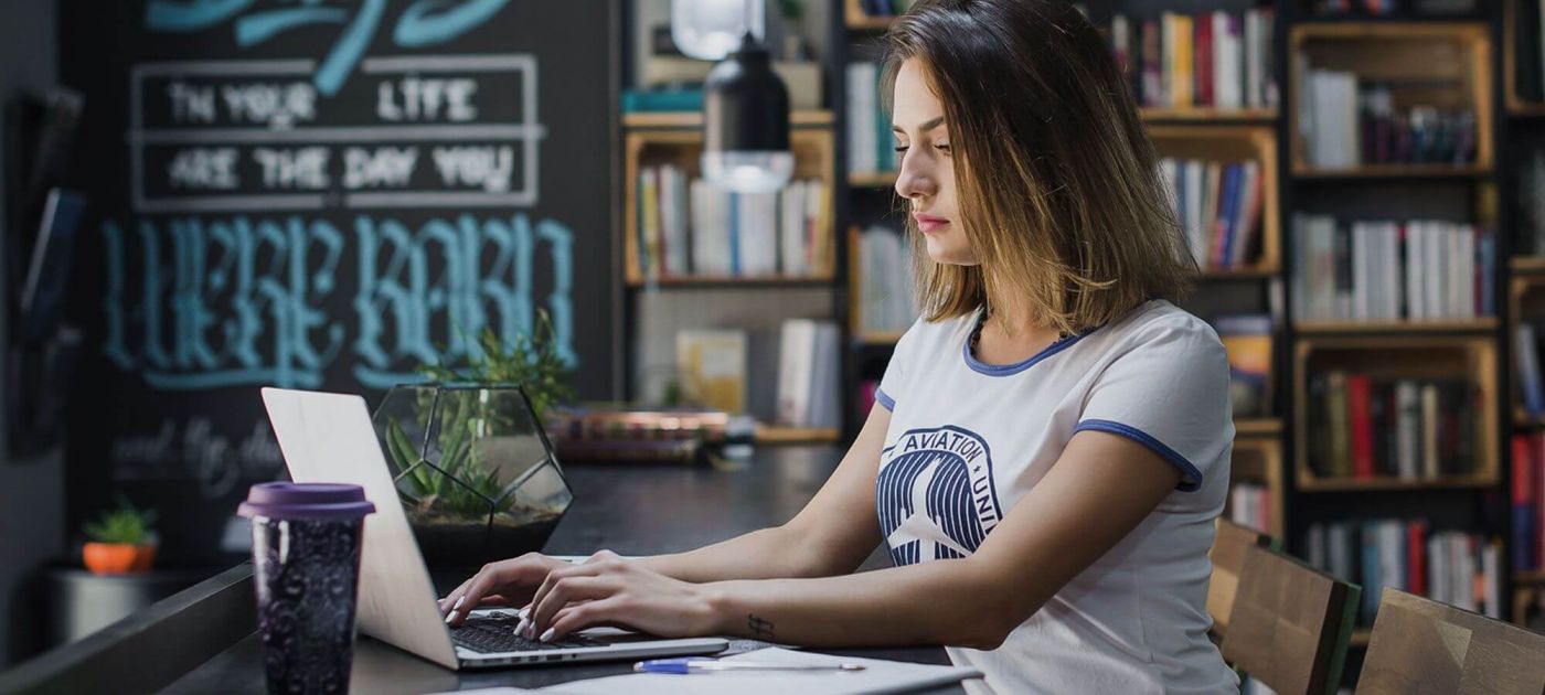 Connecting Passionate Tutors with Eager Learners.